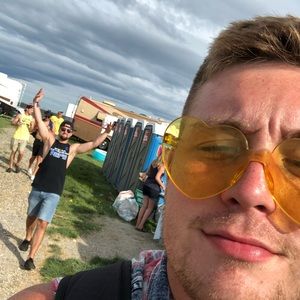 Meet your Posher, Daulton